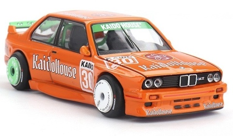 BMW M3 (E30) KAIDOHAUS V1 1989 KAIDO HOUSE KHMG177 MiniGT 1:64 pomarańczowy