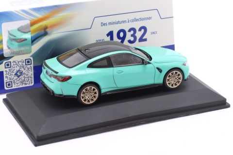 BMW M4 (G82) Competition 2023 mint green S4316002 Solido 1:43
