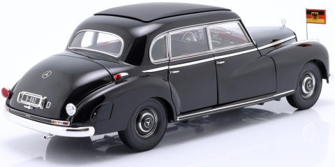 MERCEDES-BENZ 300 (W186) 1955 Konrad Adenauer model 183707 Norev 1:18 black