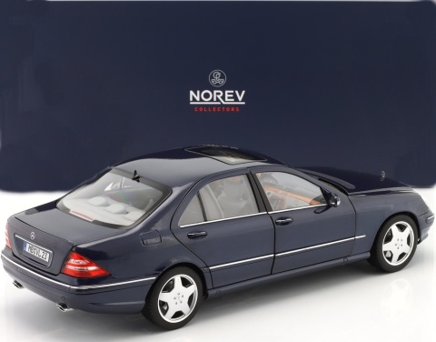 MERCEDES BENZ S-Class S55 AMG W220 (2000) model 183817 Norev 1:18 granatowy