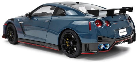 Nissan GT-R Nismo R35 (2022) model 5559LH Paudi 1:18