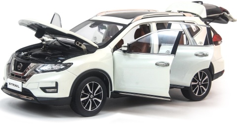Nissan X-Trail III T32 (2018) model 5535W Paudi 1:18 biały