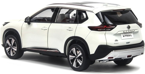 Nissan X-Trail IV T33 (2022) model 5538W Paudi 1:18 biały
