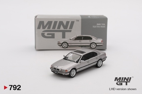 BMW 750 IL (E38) 2000 Aspen silver metallic MGT00792 MiniGT 1:64