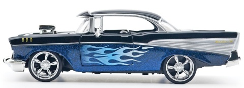 Chevrolet Bel Air 1957 model 1:24 Motormax 79886 Kult Klassics