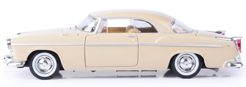 Chrysler C300 1955 model 1:24 Motormax 73302 beżowy