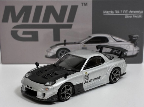 MAZDA RX-7 RE-Amemiya 2004 MGT01106 MiniGT 1:64 srebrny metalizowany