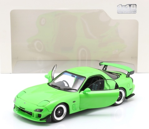 MAZDA RX-7 Type RS (FD35) 1999 model S1810606 Solido 1:18 zielony