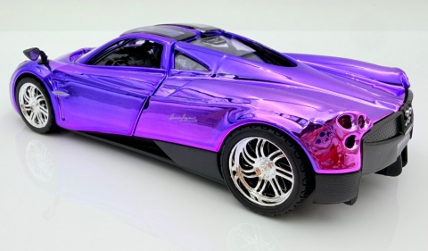 PAGANI Huayra model 1:24 Motormax custom WRAP 79084 fiolet