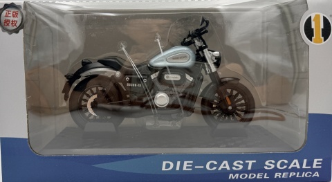 Benda Chinchilla 300 motocykl model 1:12 LED dźwięk Huayi M12-9 niebieski