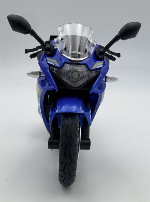 Suzuki GSX 250R motocykl model 1:12 LED dźwięk Huayi M12-15B niebieski