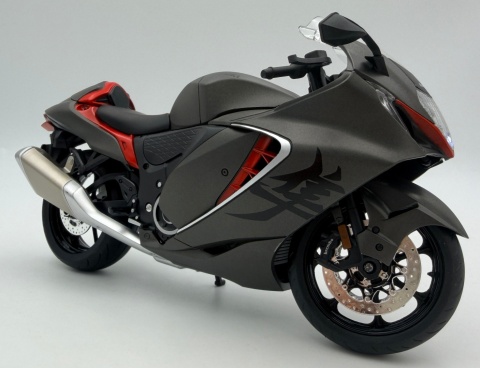 Suzuki Hayabusa GSX 1300R 2024 DUŻY model LED 1:9 Huayi M9-9A czarny
