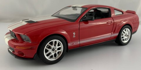 Ford Mustang SHELBY GT 500 model metal WELLY 1:24 Ford Mustang SHELBY GT 500 model metal WELLY 1:24