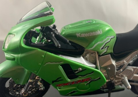 KAWASAKI ZX-12R Ninja motocykl model 1:18 Maisto KAWASAKI ZX-12R Ninja motocykl model 1:18 Maisto