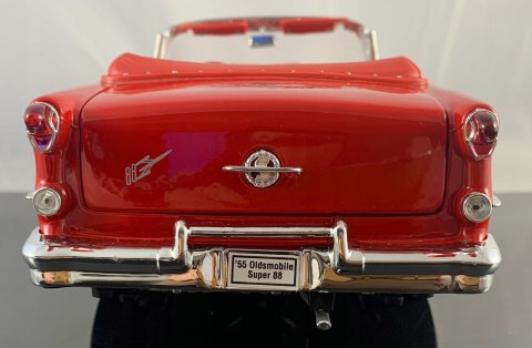 OLDSMOBILE Super 88 1955 1:18 model metal WELLY OLDSMOBILE Super 88 1955 1:18 model metal WELLY