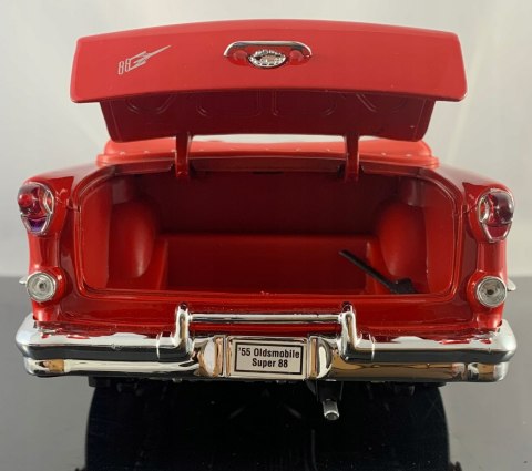 OLDSMOBILE Super 88 1955 1:18 model metal WELLY OLDSMOBILE Super 88 1955 1:18 model metal WELLY