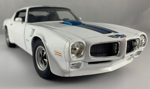 PONTIAC 1972 Firebird Trans Am 1:18 model WELLY PONTIAC 1972 Firebird Trans Am 1:18 model WELLY