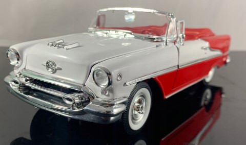 1955 OLDSMOBILE SUPER 88 MODEL METAL WELLY 1:24 1955 OLDSMOBILE SUPER 88 MODEL METAL WELLY 1:24