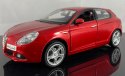 Alfa Romeo Giulietta red 1:24 model Bburago 22128