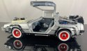 DMC-12 DeLorean Powrót do przyszłości 3 Welly 1:24