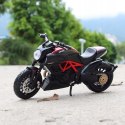 DUCATI Diavel Carbon motocykl model 1:12 Maisto