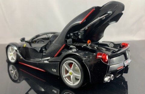 FERRARI LaFerrari Aperta black model Bburago 26022 FERRARI LaFerrari Aperta black model Bburago 26022