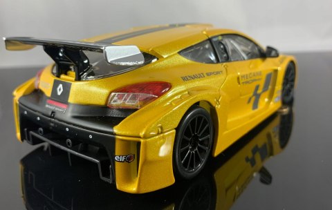 Renault Megane Trophy yellow model Bburago 22115 Renault Megane Trophy yellow model Bburago 22115