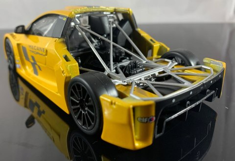 Renault Megane Trophy yellow model Bburago 22115 Renault Megane Trophy yellow model Bburago 22115