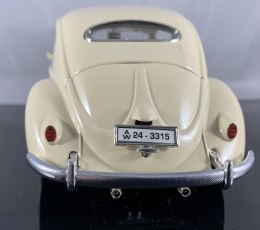 Volkswagen Kafer-Beetle 1955 1:18 Bburago 12029