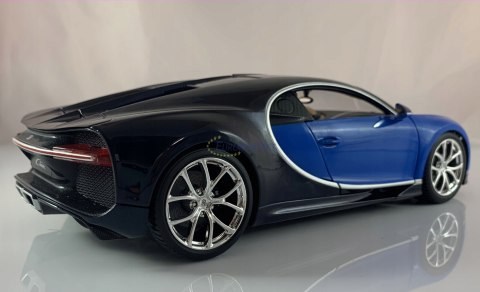 BUGATTI Chiron 1:18 blue model BBurago 11040 BUGATTI Chiron 1:18 blue model BBurago 11040