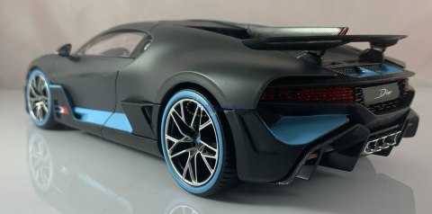 BUGATTI Divo 1:18 supercar model BBurago 11045 BUGATTI Divo 1:18 supercar model BBurago 11045