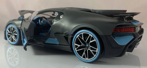 BUGATTI Divo 1:18 supercar model BBurago 11045 BUGATTI Divo 1:18 supercar model BBurago 11045