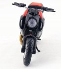 DUCATI Diavel carbon podstawka model 1:18 Maisto