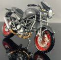 DUCATI Monster S4 na podstawce model 1:18 Maisto