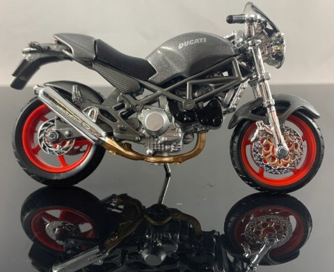 DUCATI Monster S4 na podstawce model 1:18 Maisto DUCATI Monster S4 na podstawce model 1:18 Maisto
