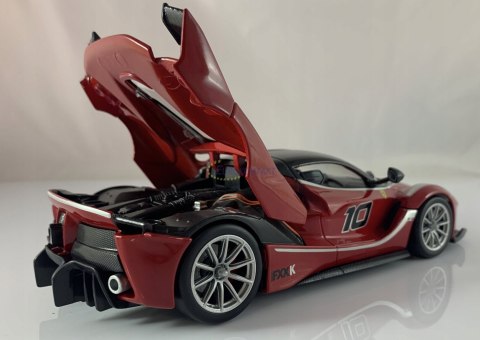 FERRARI FXX K #10 red model Bburago 26301 1:24 FERRARI FXX K #10 red model Bburago 26301 1:24