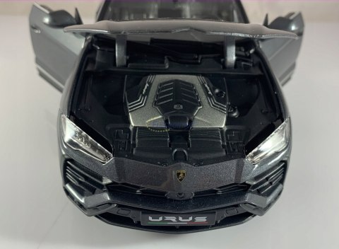 LAMBORGHINI Urus grey 1:18 model BBurago 11042 LAMBORGHINI Urus grey 1:18 model BBurago 11042