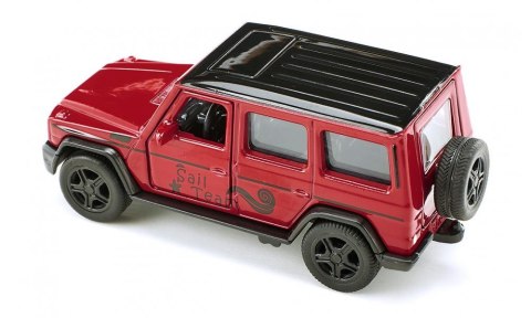 Mercedes G65 AMG przyczepa z żaglówką SIKU 2564 Mercedes G65 AMG przyczepa z żaglówką SIKU 2564
