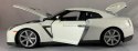 NISSAN GT-R R pearl white 1:18 model BBurago 12079