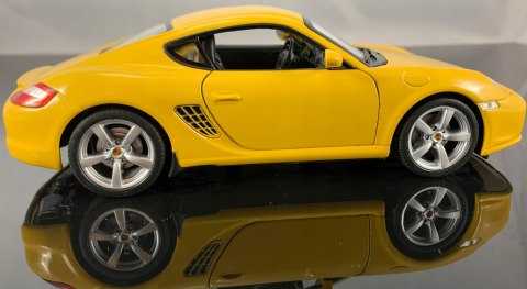 PORSCHE Cayman S yellow MODEL METAL WELLY 1:24 PORSCHE Cayman S yellow MODEL METAL WELLY 1:24