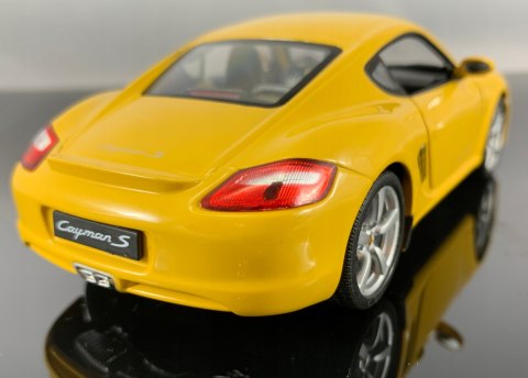 PORSCHE Cayman S yellow MODEL METAL WELLY 1:24 PORSCHE Cayman S yellow MODEL METAL WELLY 1:24
