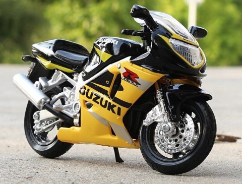 SUZUKI GSX R600 na podstawce model 1:18 Maisto SUZUKI GSX R600 na podstawce model 1:18 Maisto