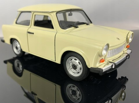 TRABANT 601 S De luxe model metal Welly 1:24 TRABANT 601 S De luxe model metal Welly 1:24
